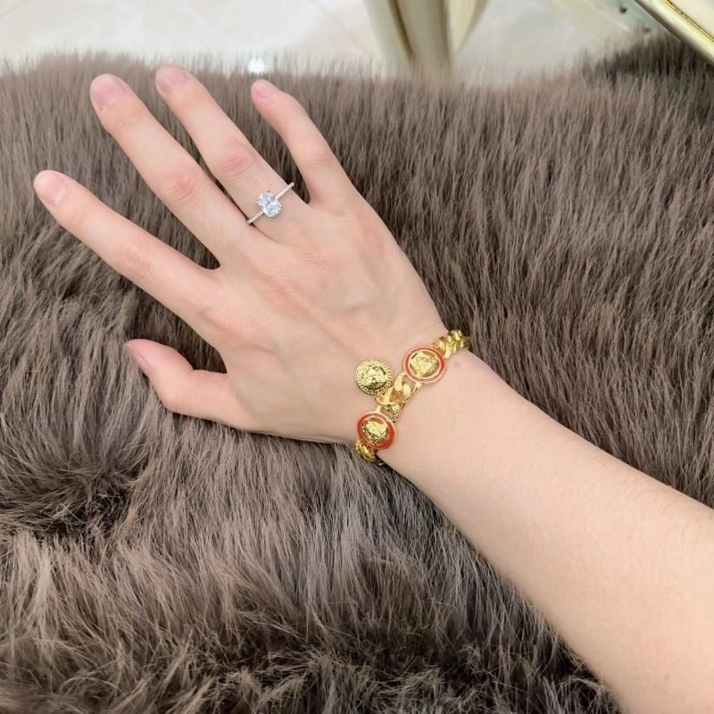 Versace Bracelets Elegant 209035