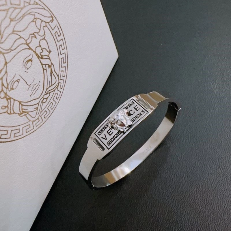 Versace Bracelets Lightweight 209041