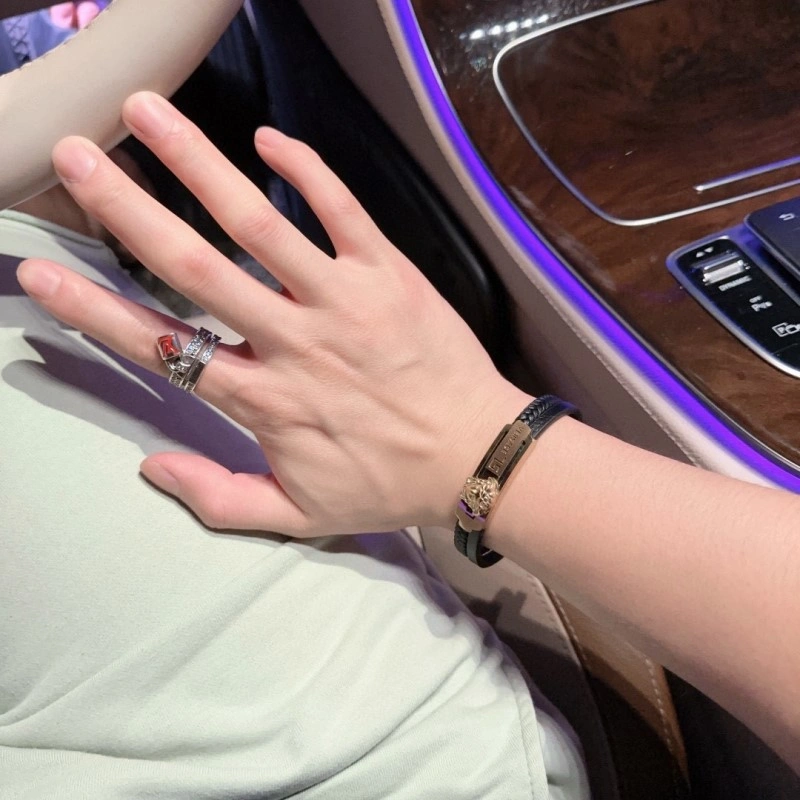 Versace Bracelets Sleek 207698