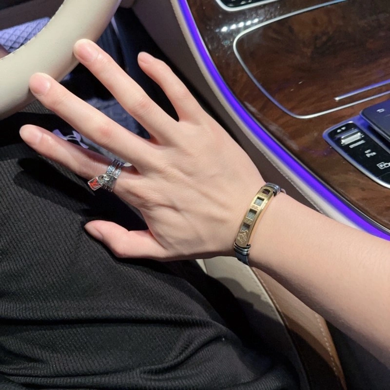Versace Bracelets Minimalist 207682
