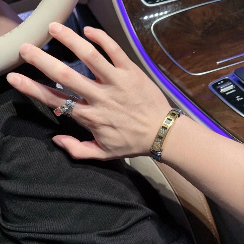 Versace Bracelets Minimalist 207682