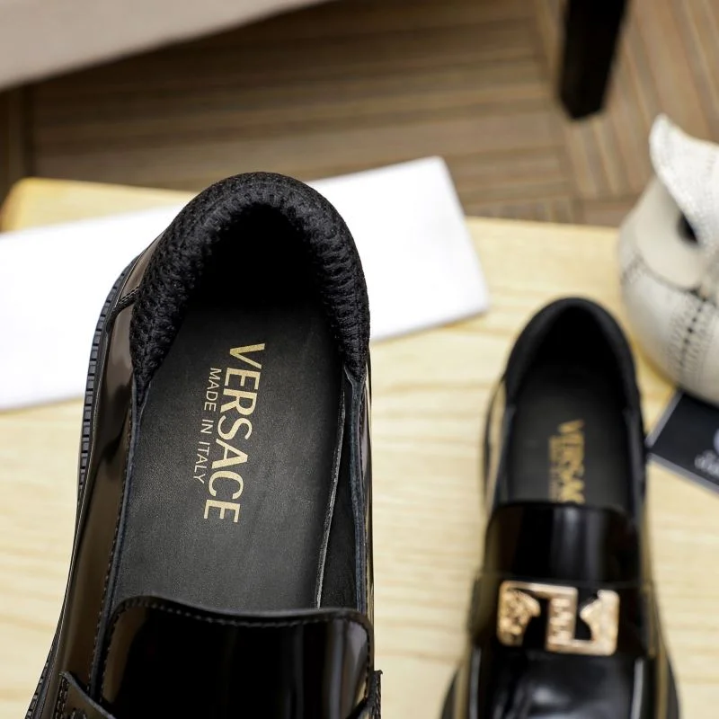 Versace Business Shoes Snug 37321