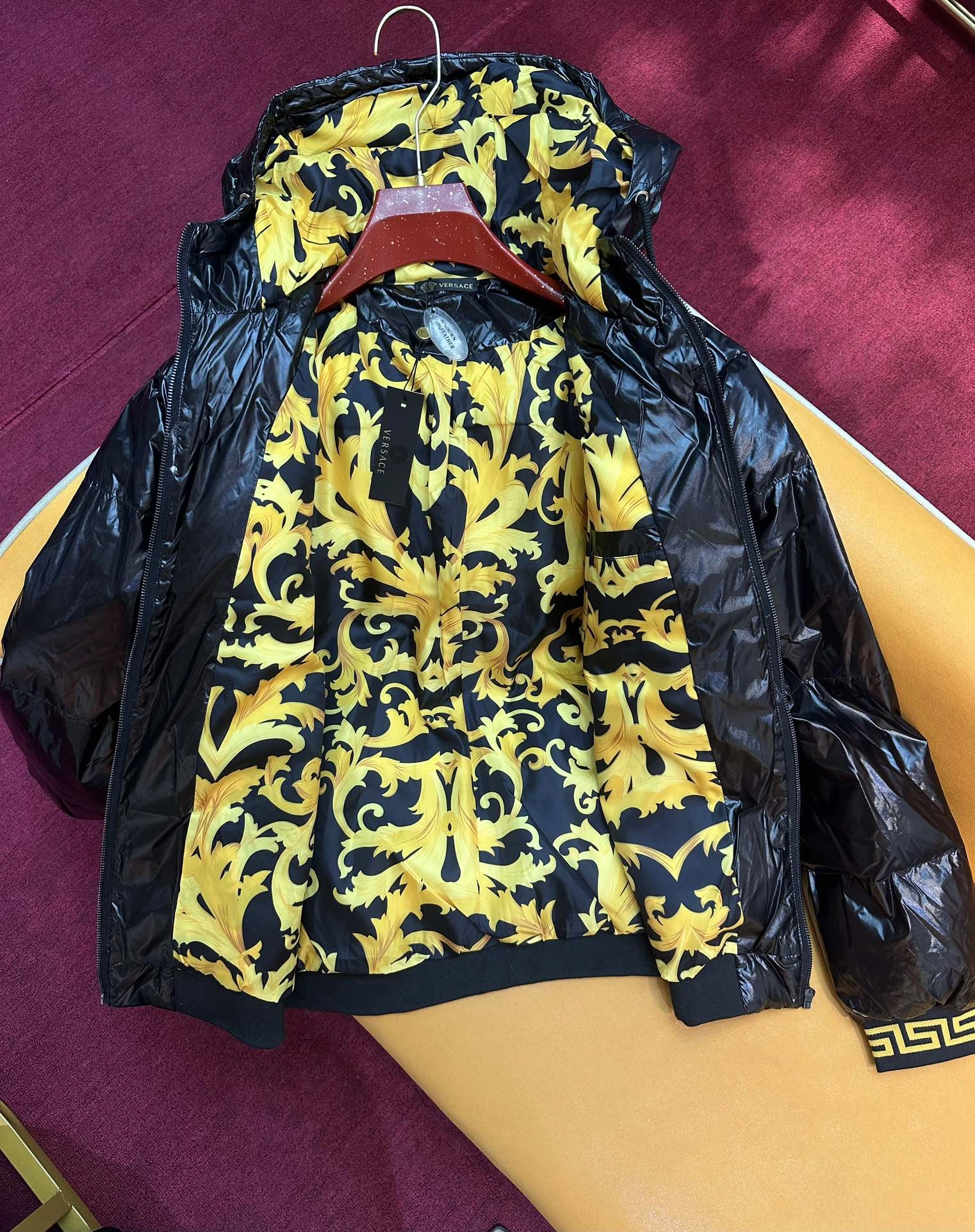 Versace Down Jackets FastDry 175785
