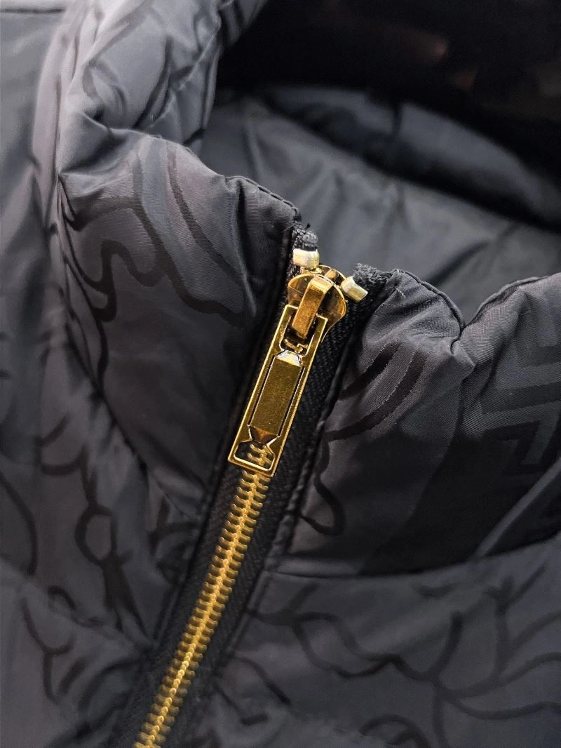 Versace Down Jackets Sophisticated 175816