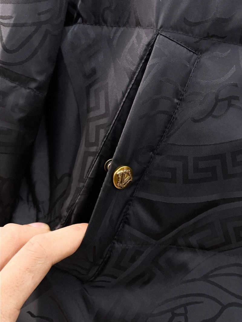Versace Down Jackets Sophisticated 175816