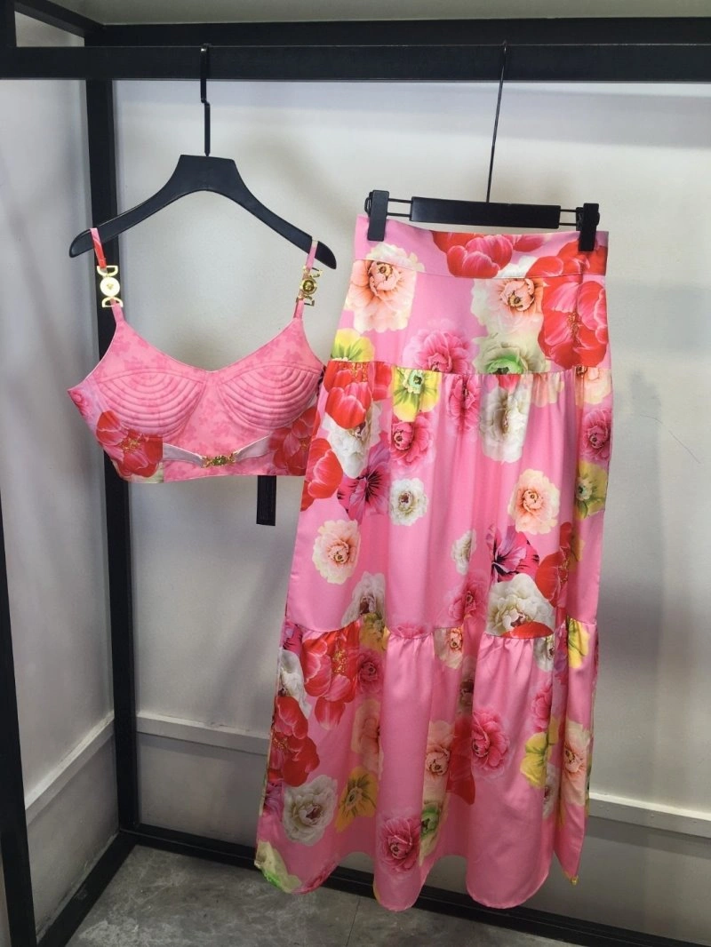 Chic Versace Dress Suits 175048