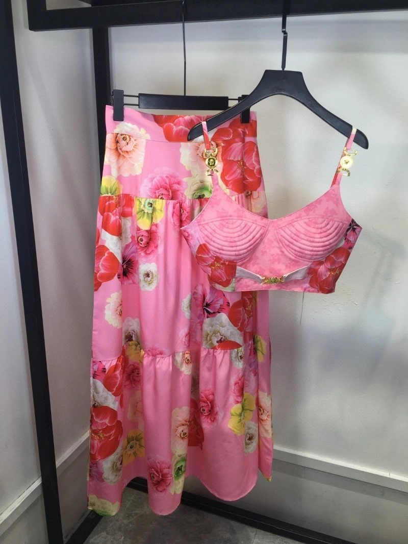 Chic Versace Dress Suits 175048
