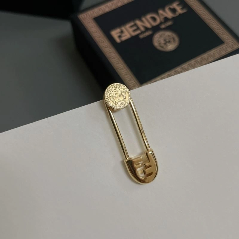 Versace Earrings NewStyle 213604