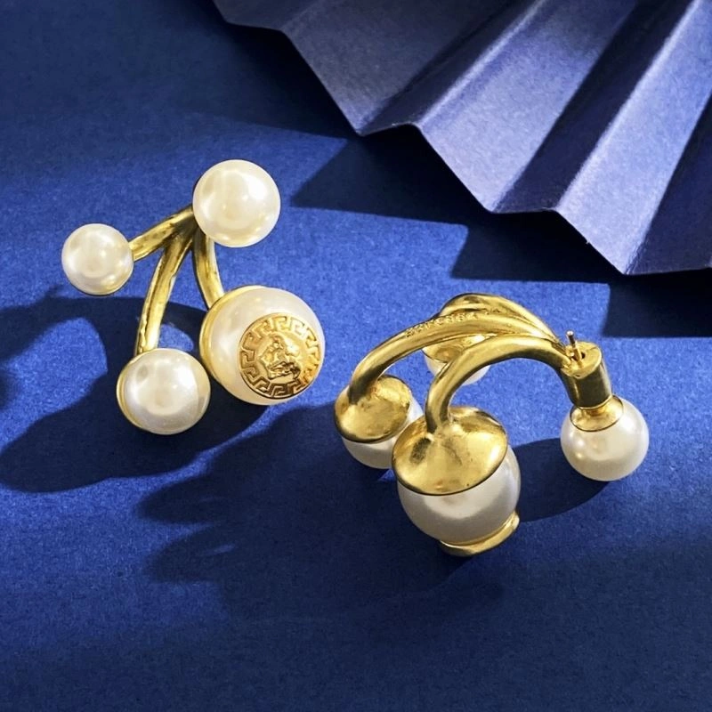 Comfortable Versace Earrings 213186