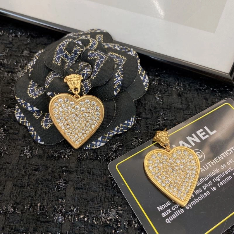 Versace Earrings Sophisticated 211621