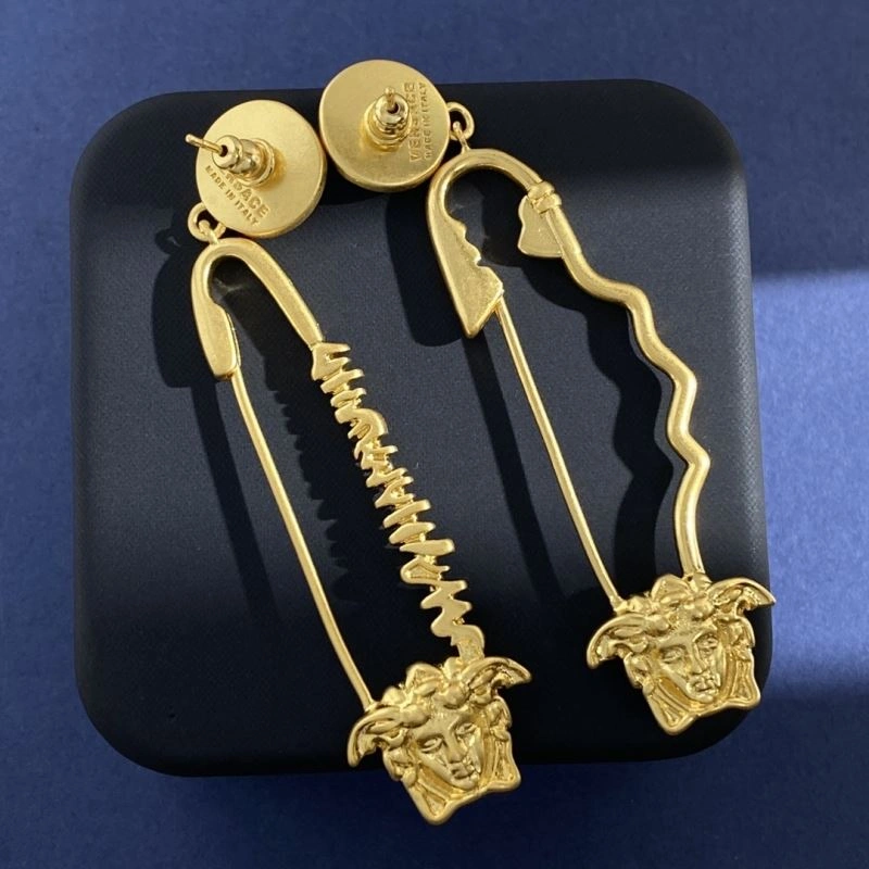 WrinkleFree Versace Earrings 211031