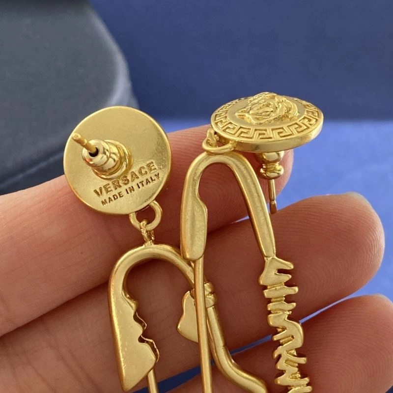 WrinkleFree Versace Earrings 211031