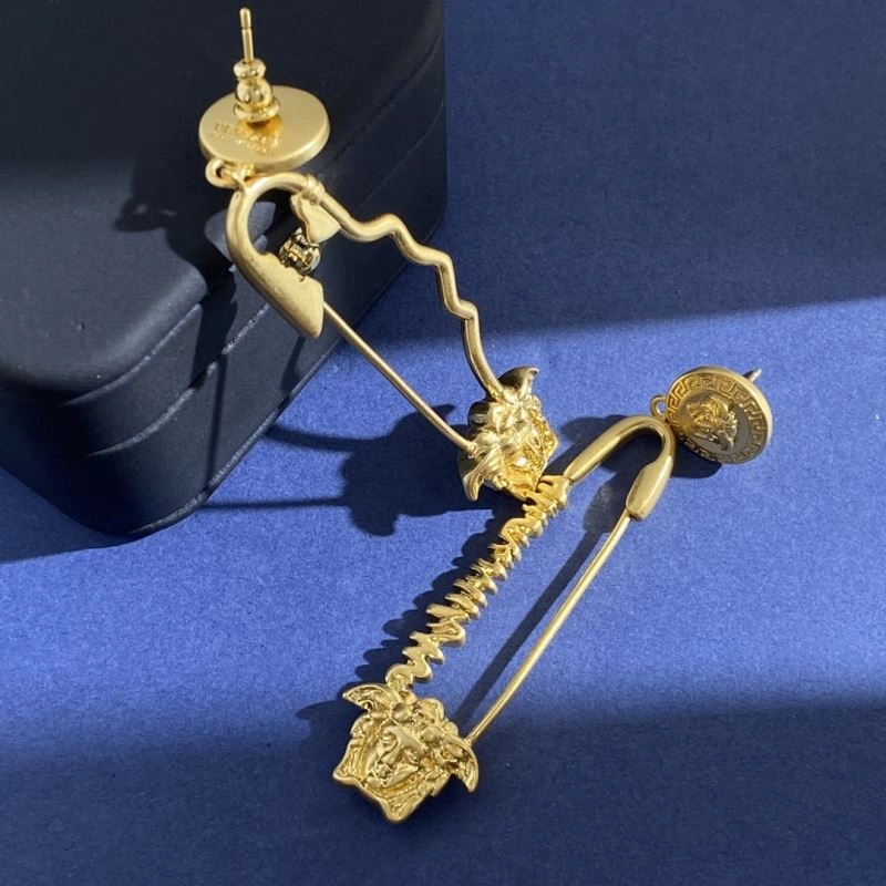 WrinkleFree Versace Earrings 211031