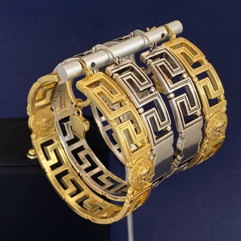 Thermal Versace Earrings 211015