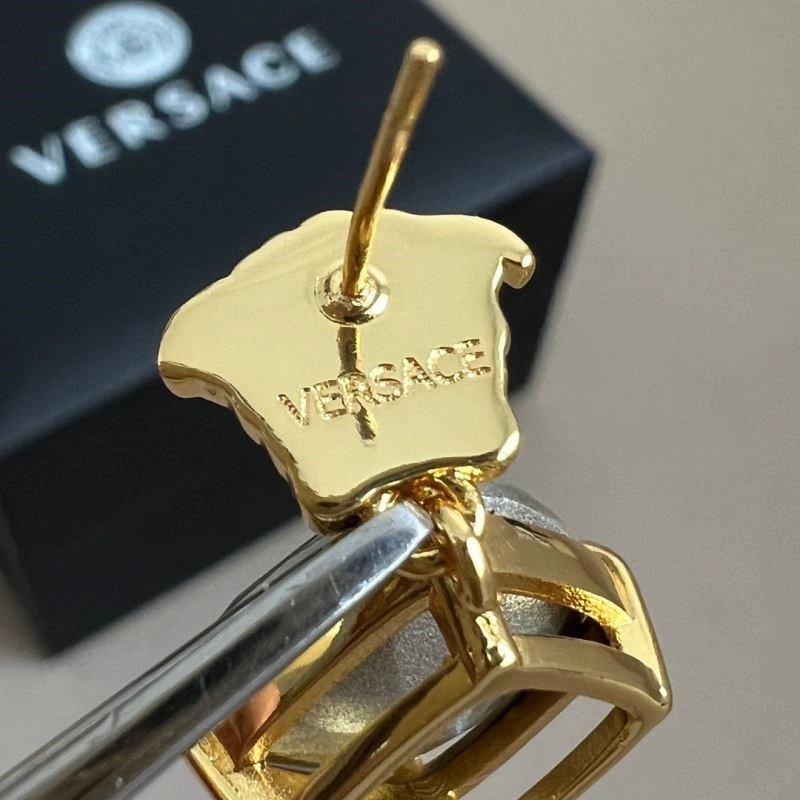Versace Earrings DailyWear 209032