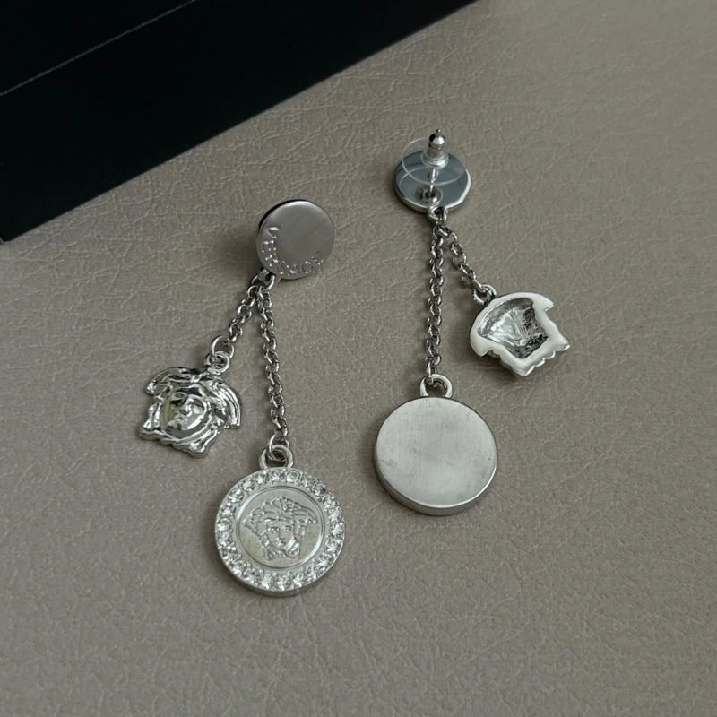WellDesigned Versace Earrings 209017