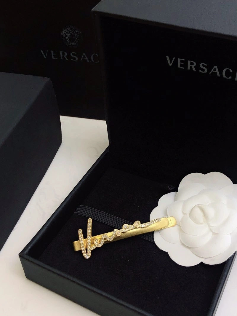 WellDesigned Versace Hairpins 207696
