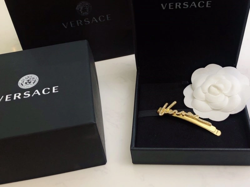 WellDesigned Versace Hairpins 207696