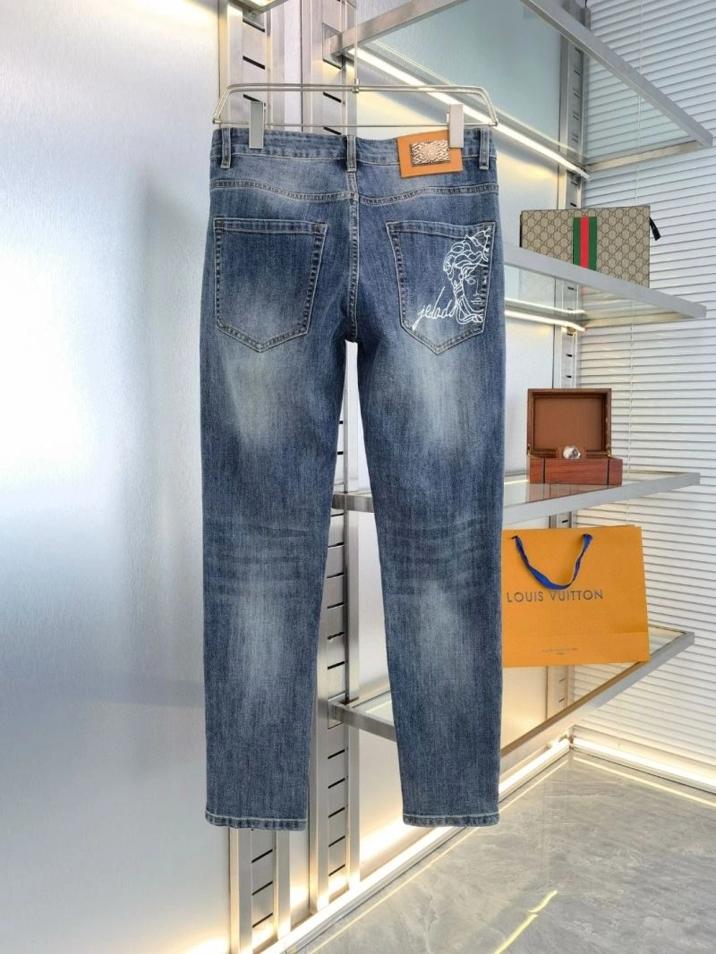 Chic Versace Jeans 175697