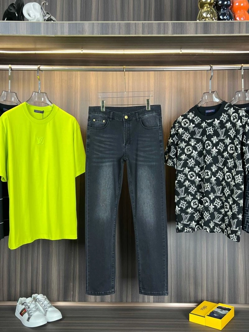 Bright Versace Jeans 175694