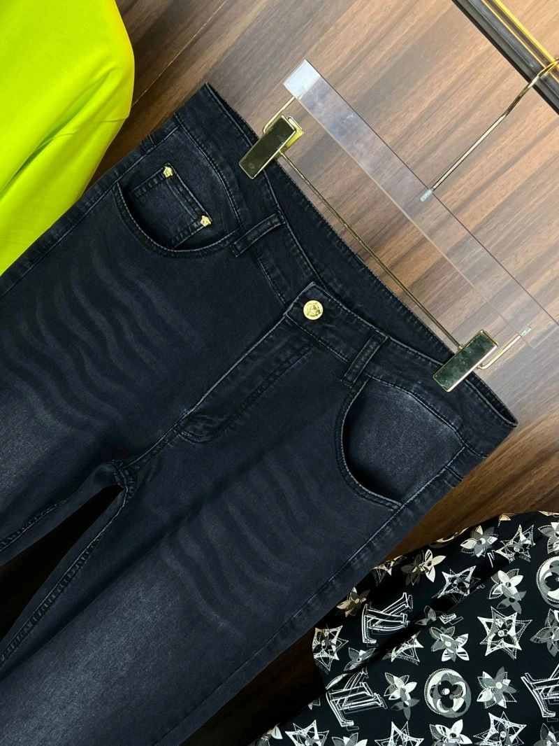 Bright Versace Jeans 175694