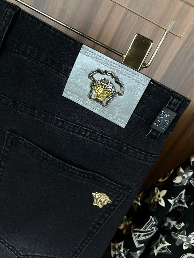 Bright Versace Jeans 175694