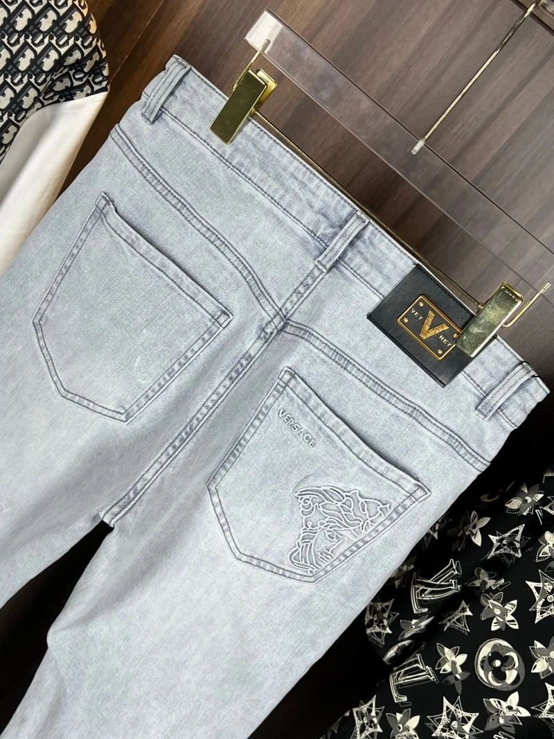 Attractive Versace Jeans 175689