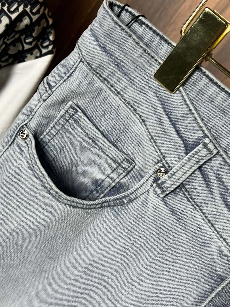 Attractive Versace Jeans 175689