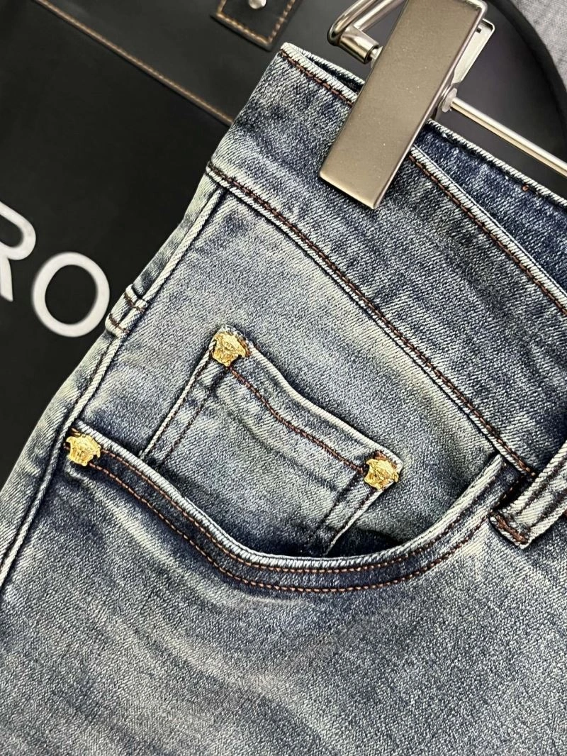 Versace Jeans WellDesigned 175690