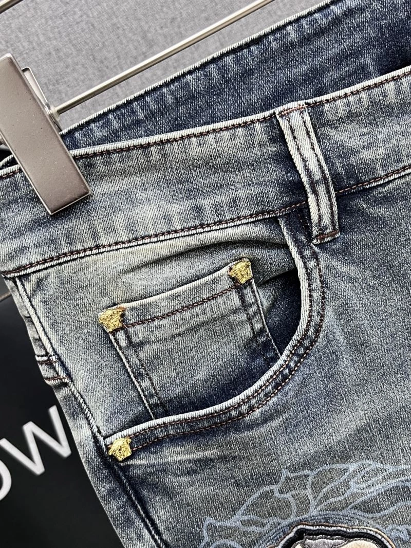 Stylish Versace Jeans 175622