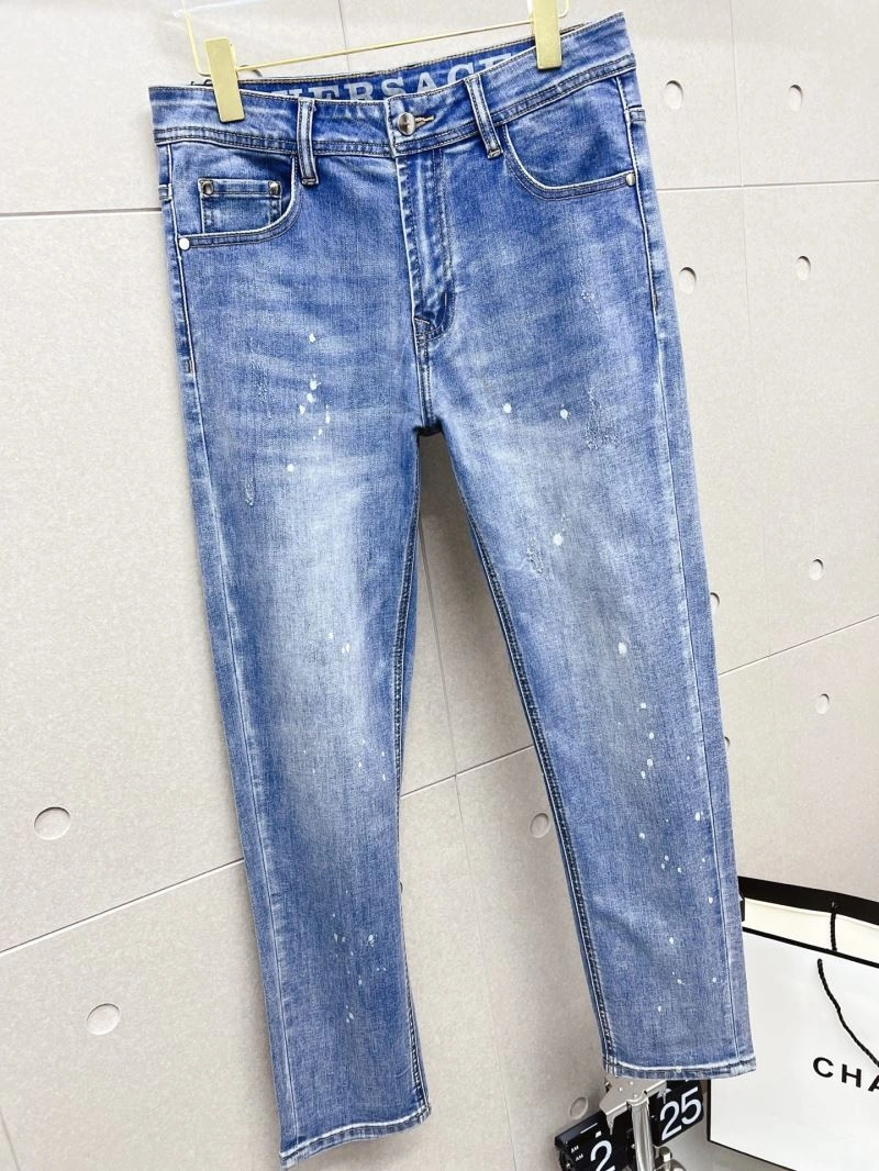 Durable Versace Jeans 175612
