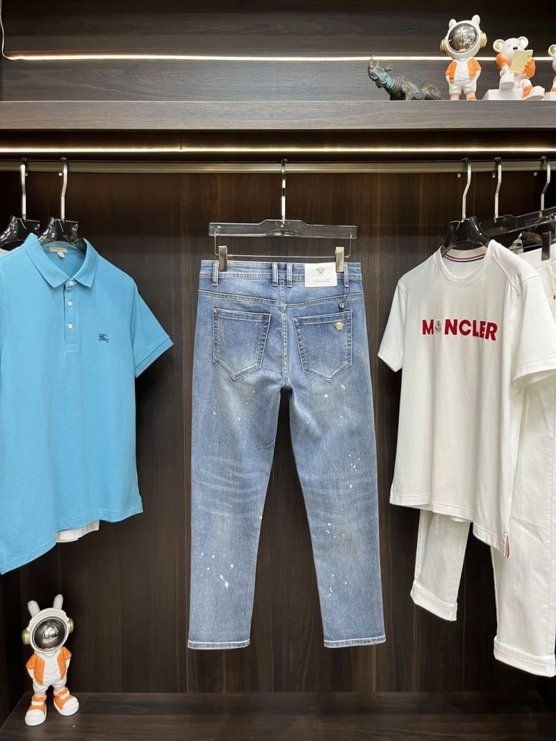 Elegant Versace Jeans 175618