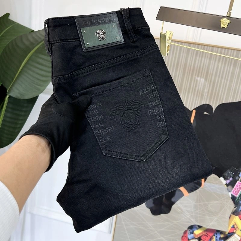 Popular Versace Jeans 175543