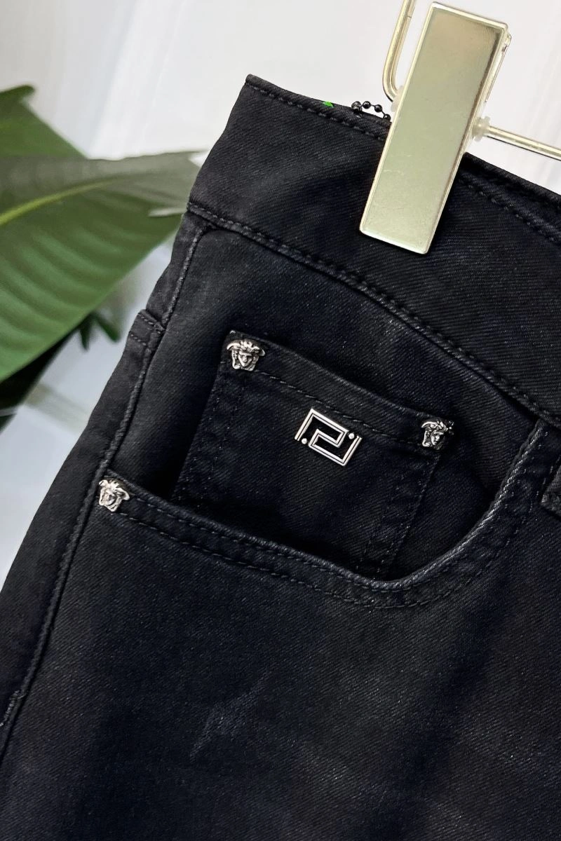 Popular Versace Jeans 175543