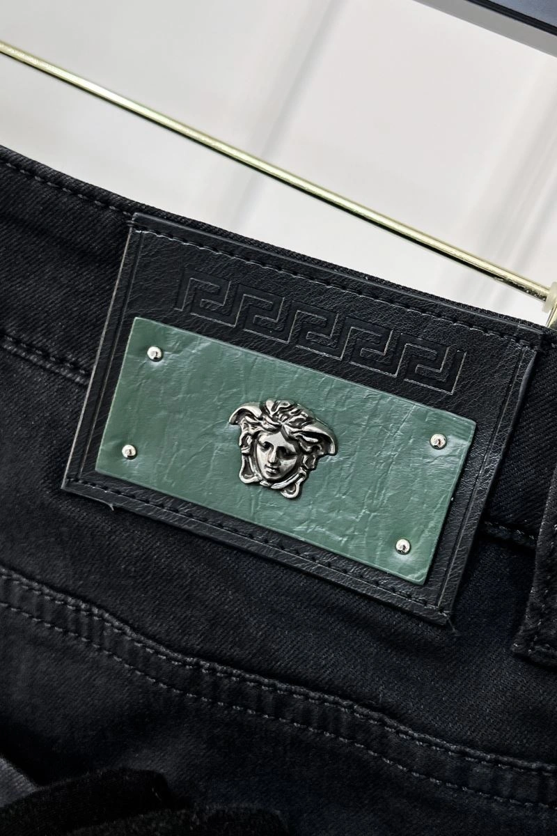 Popular Versace Jeans 175543