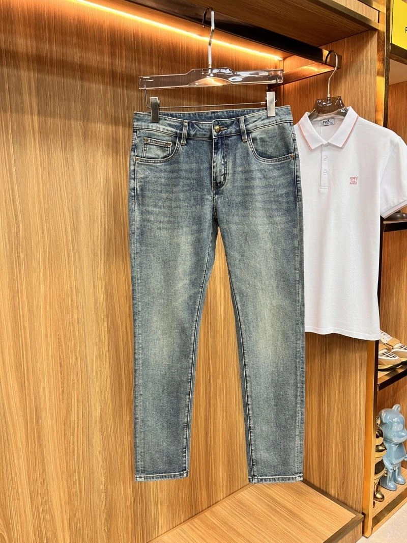 HighPerformance Versace Jeans 175520