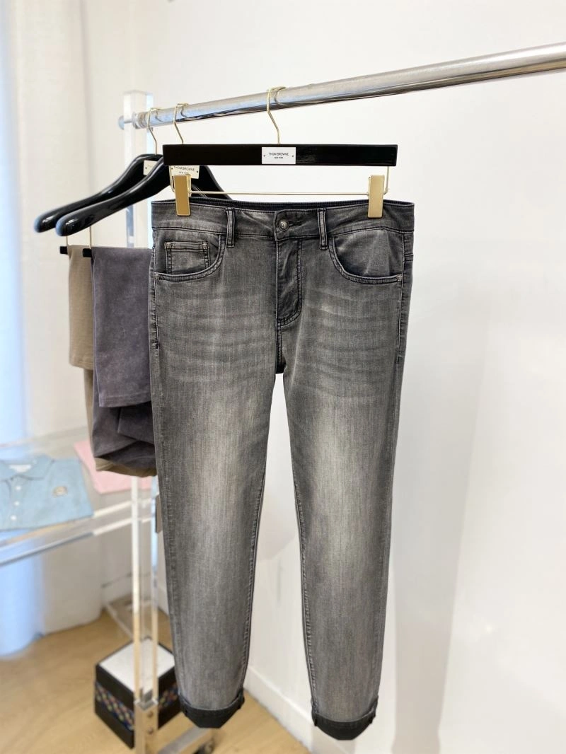 Fashionable Versace Jeans 175510