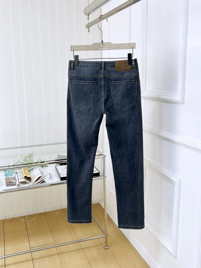 Vibrant Versace Jeans 175548