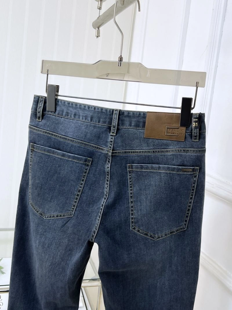Vibrant Versace Jeans 175548