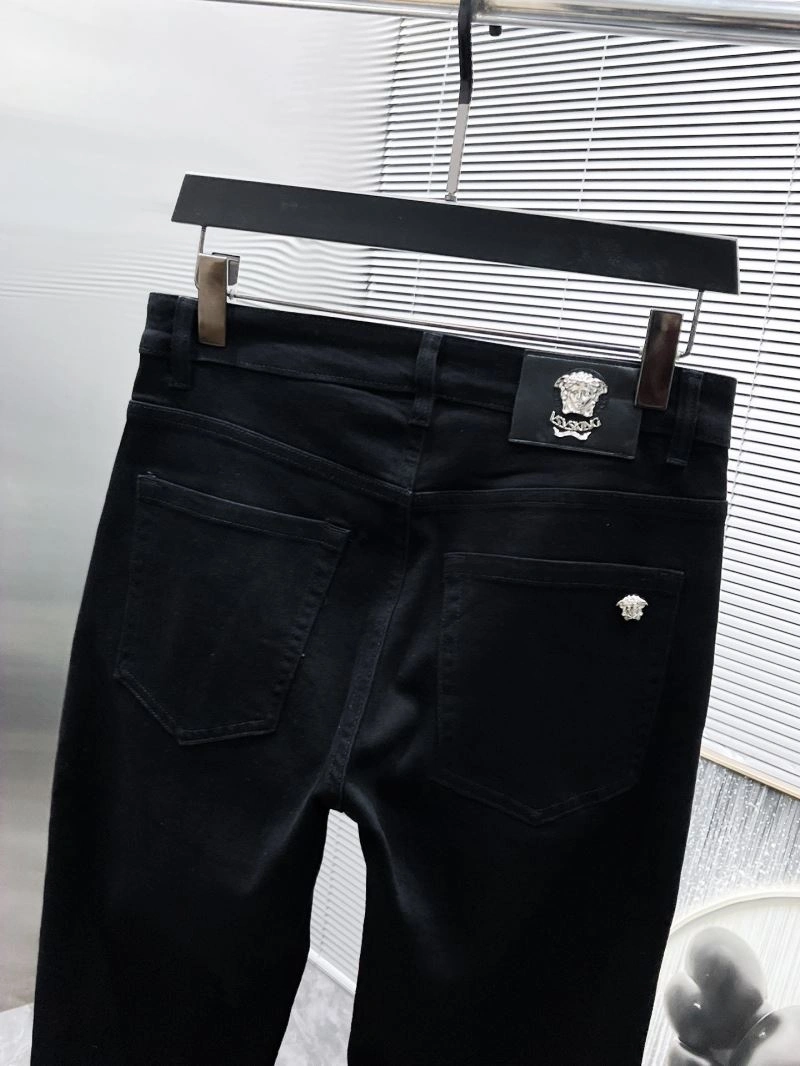 Effortless Versace Jeans 175450