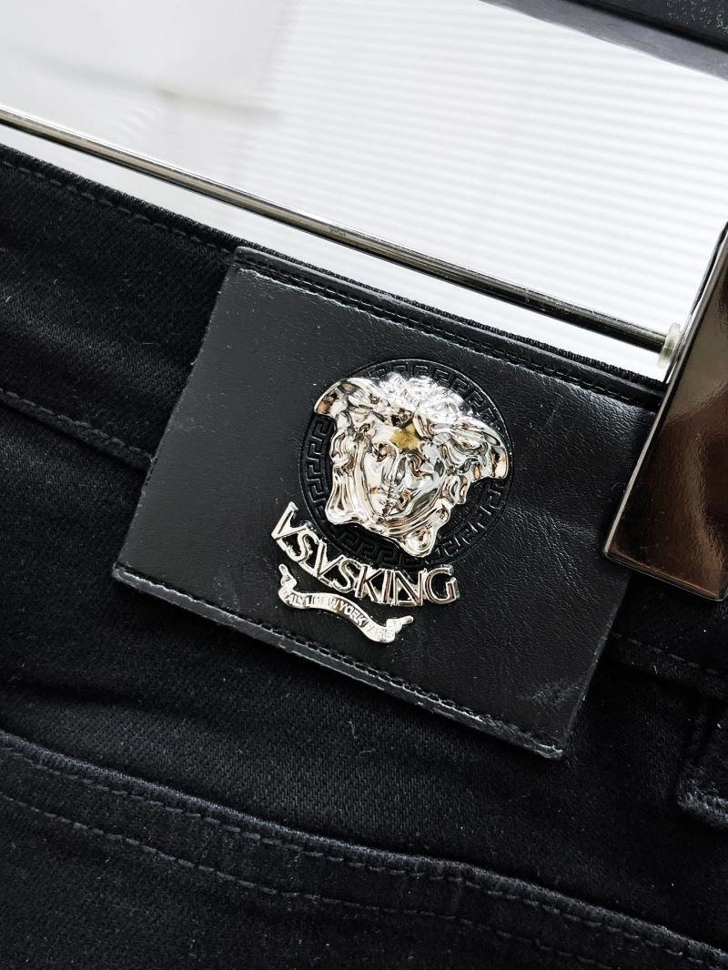 Effortless Versace Jeans 175450