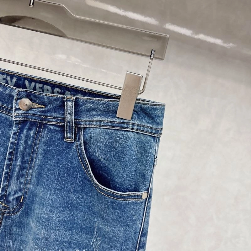GoAnywhere Versace Jeans 175393