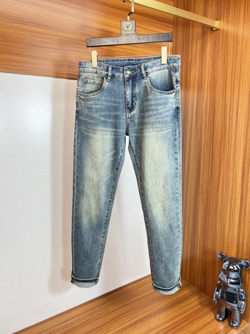ModernLook Versace Jeans 175300