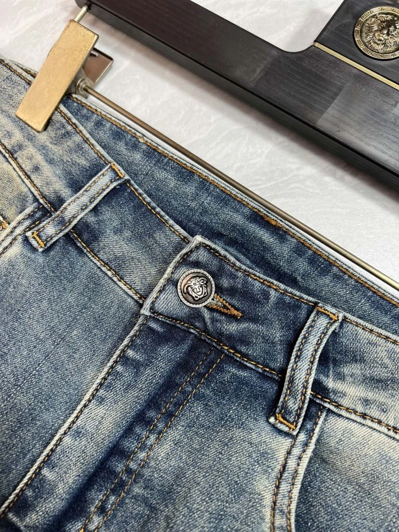 ModernLook Versace Jeans 175300