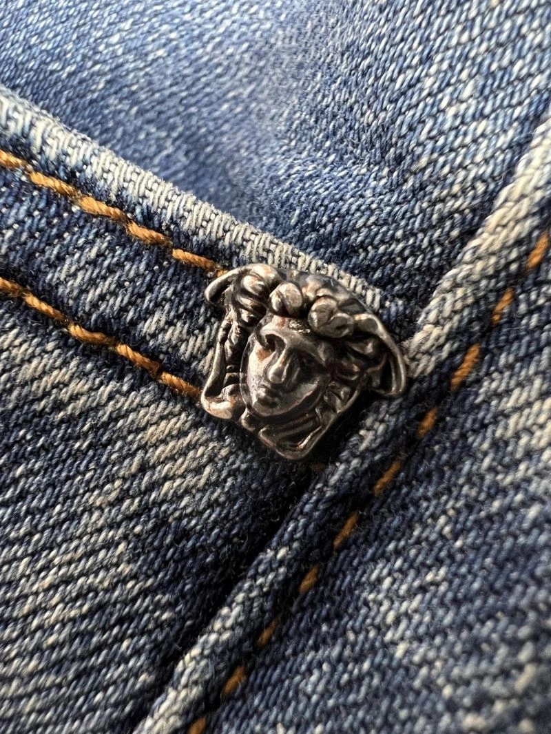 Trendy Versace Jeans 175302