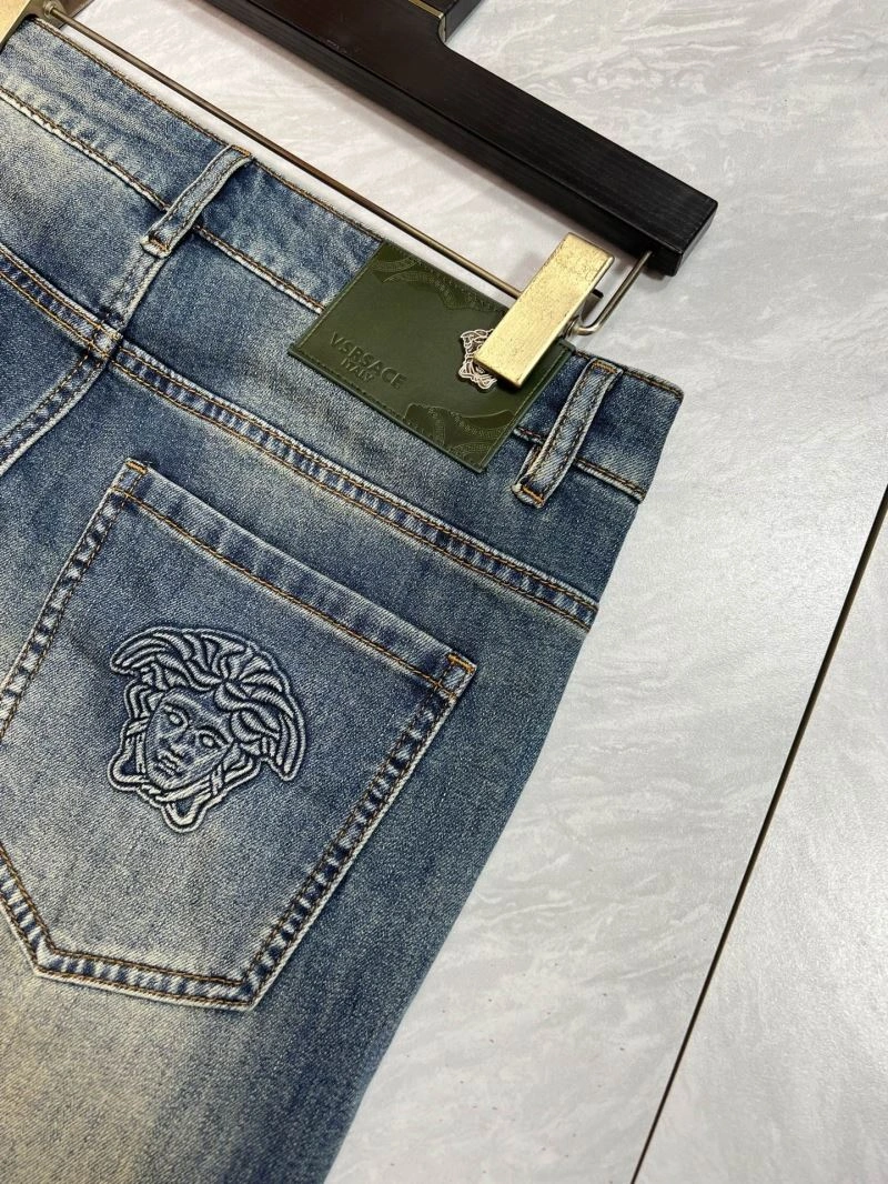 Trendy Versace Jeans 175302