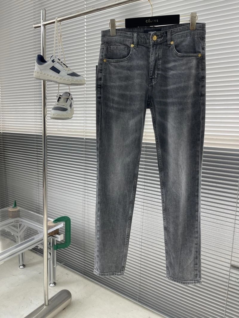 Sleek Versace Jeans 175301