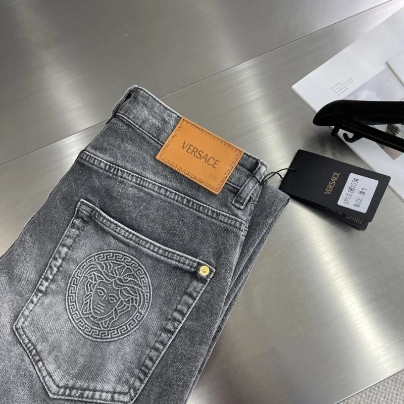 Sleek Versace Jeans 175301