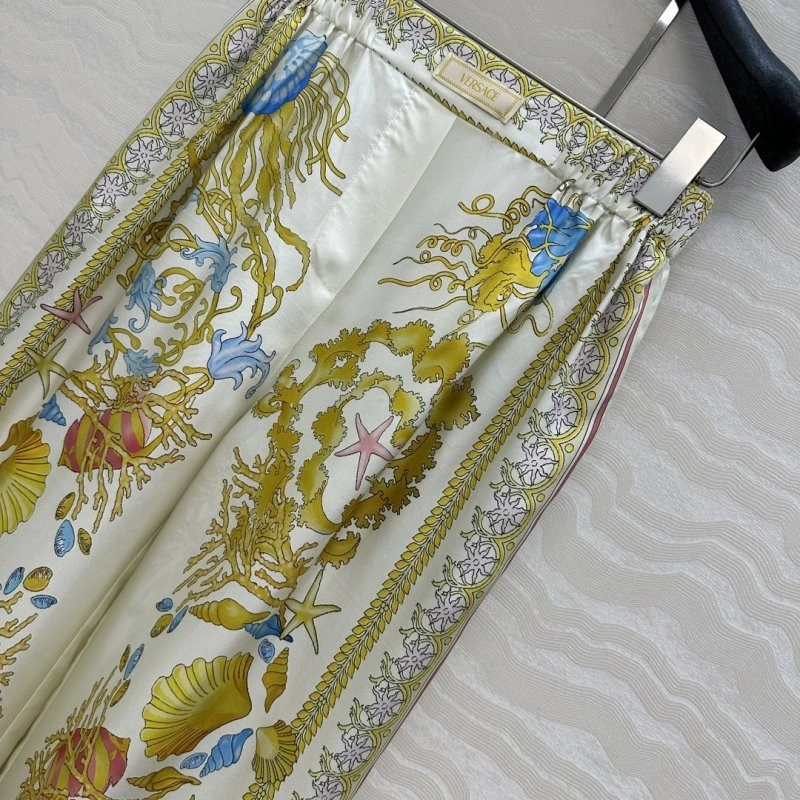 Sophisticated Versace Long Pants 175100