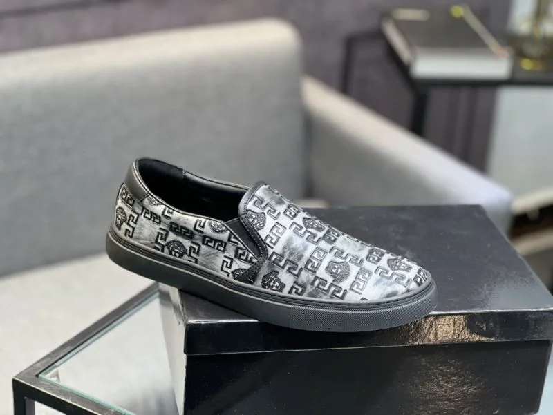 Versace Low Shoes Cozy 37329